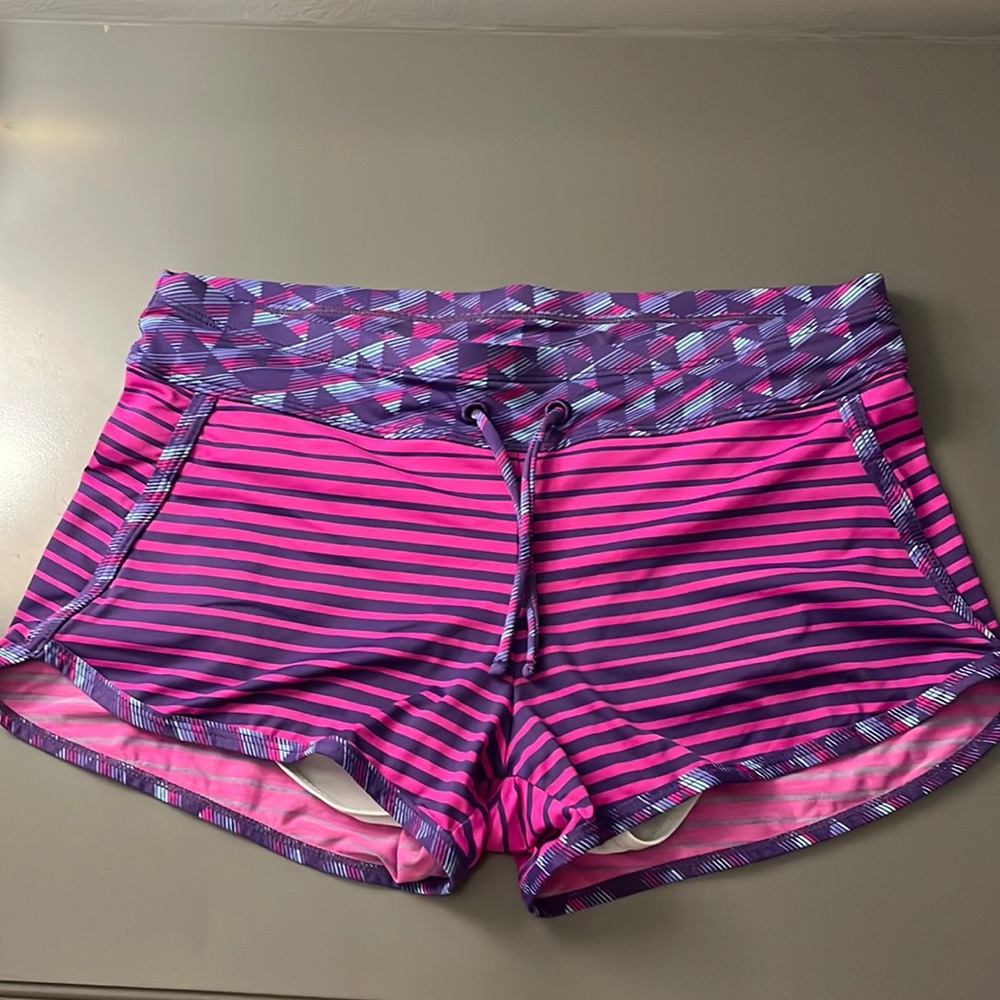 Athleta girl lined swim/board shorts